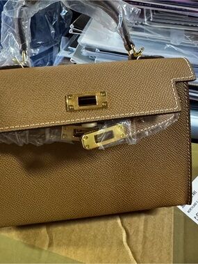 Source Unknown Tan Top-Handle Satchel with Gold Hardware